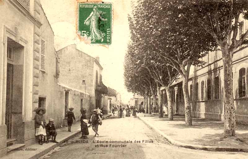 Ecole communale des filles et rue Fourrier 1908.jpg